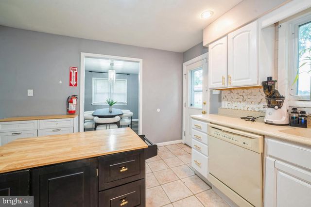 5506 WISTERIA AVE, Pennsauken, NJ 08109