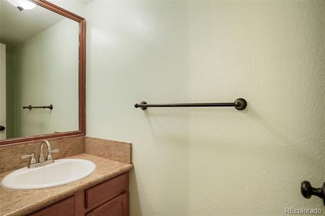 16033 E Radcliff Place A, Aurora, CO 80015