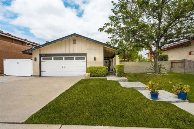 249 S Leandro Street, Anaheim Hills, CA 92807