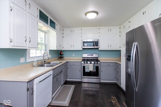 8210 Burn Court, Indianapolis, IN 46217