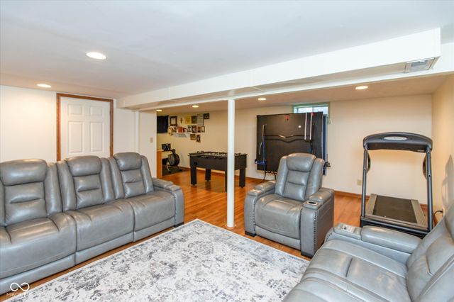 8210 Burn Court, Indianapolis, IN 46217