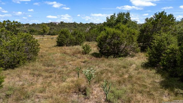 1746 Paradise Pkwy, Canyon Lake, TX 78133