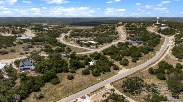 1746 Paradise Pkwy, Canyon Lake, TX 78133