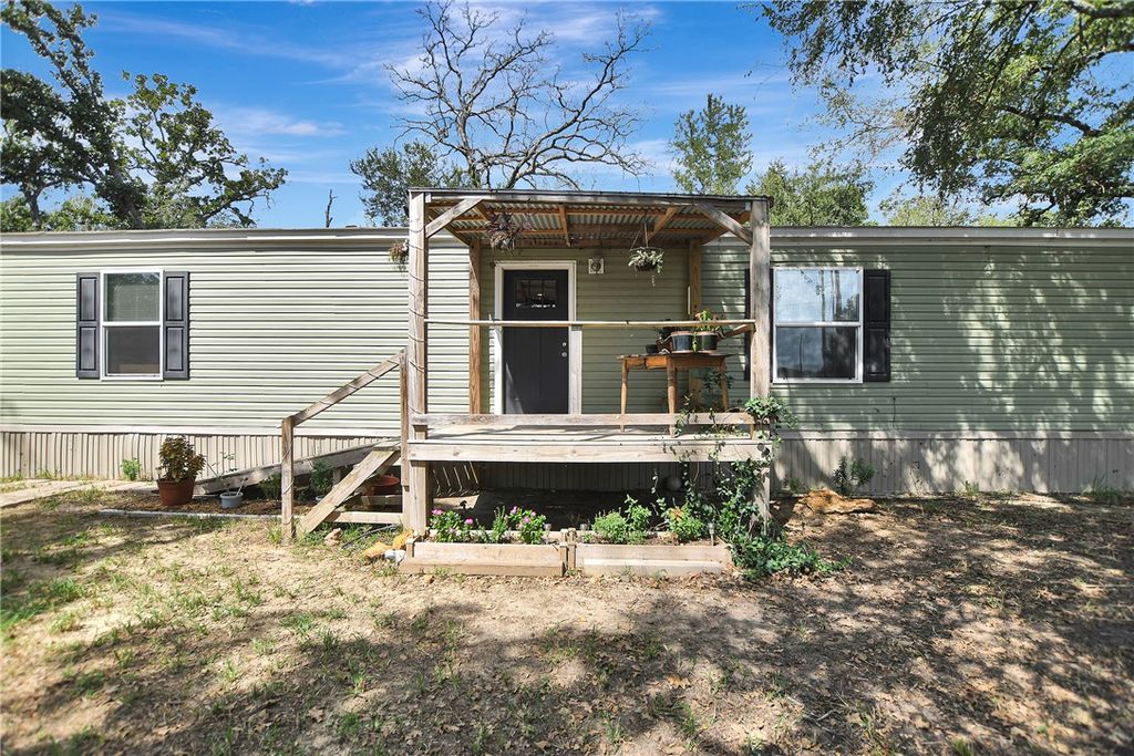25765 Tyler Park, Bedias, TX 77831 — photo 3