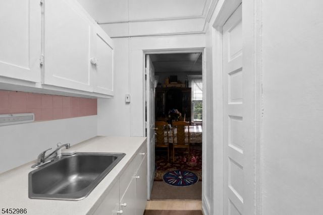 54 Genessee Ave 4, Paterson City, NJ 07503