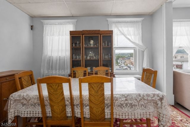 54 Genessee Ave 4, Paterson City, NJ 07503