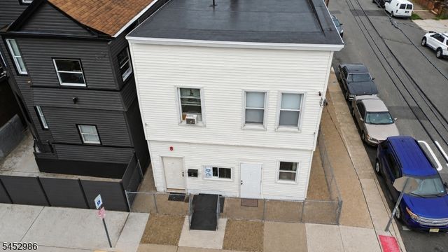 54 Genessee Ave 4, Paterson City, NJ 07503