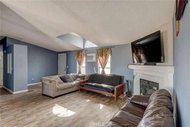 19032 Bonanza Trail, Helendale, CA 92342