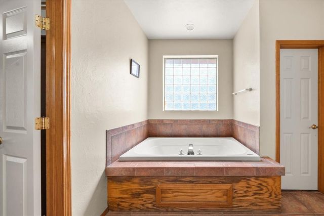 125 NW 147th Street, Edmond, OK 73013