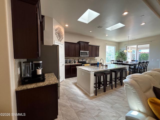 3688 Albion Avenue, Las Cruces, NM 88012