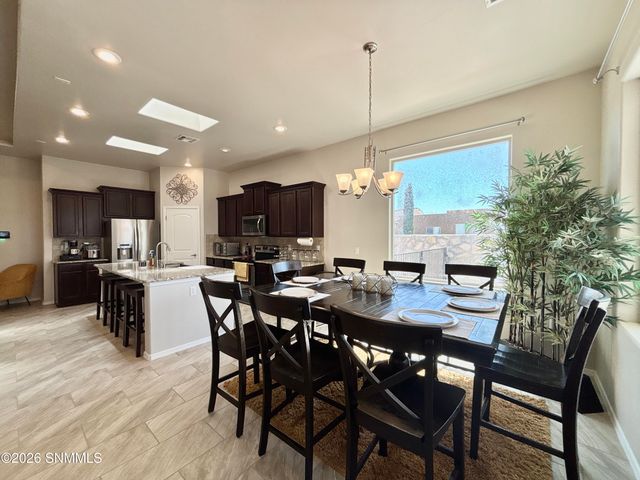 3688 Albion Avenue, Las Cruces, NM 88012