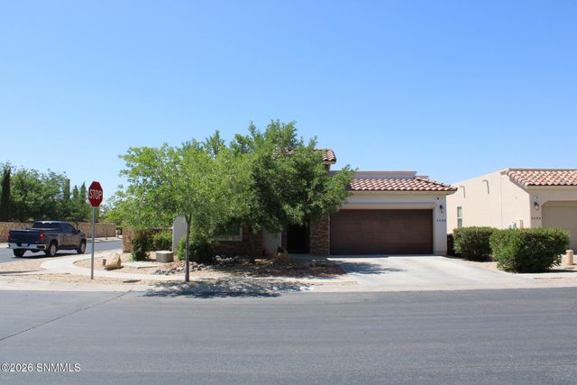 3688 Albion Avenue, Las Cruces, NM 88012
