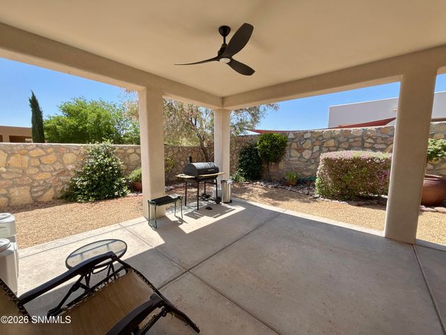 3688 Albion Avenue, Las Cruces, NM 88012