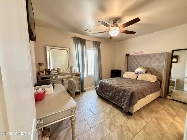 3688 Albion Avenue, Las Cruces, NM 88012