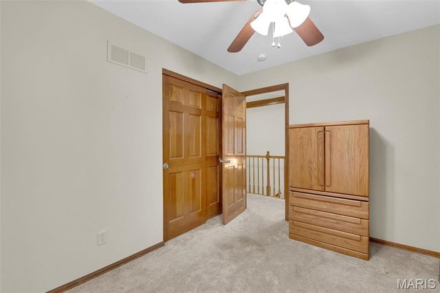 16015 Canterbury Estates Drive, Ellisville, MO 63021