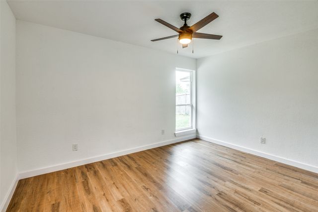 1108 Highpoint Road, Bedford, TX 76022