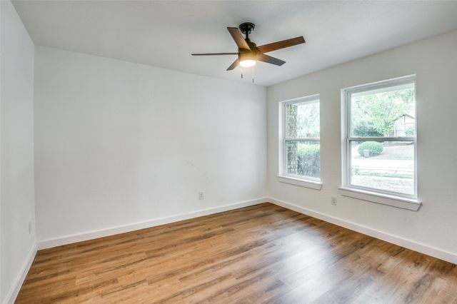 1108 Highpoint Road, Bedford, TX 76022