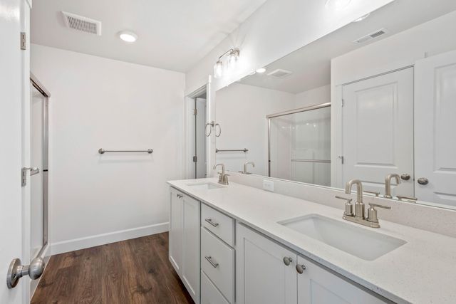 4144 SW Pumice Avenue 73, Redmond, OR 97756