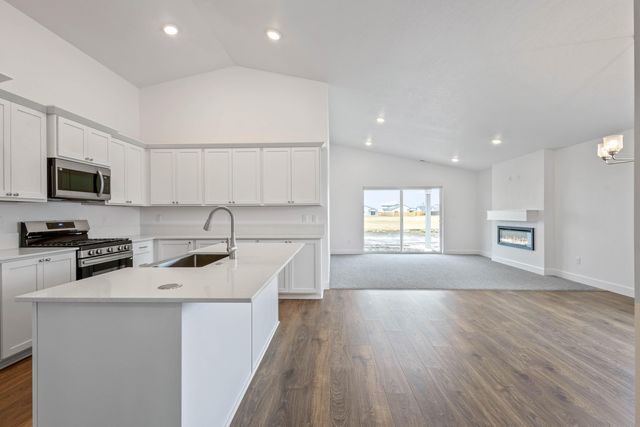 4144 SW Pumice Avenue 73, Redmond, OR 97756