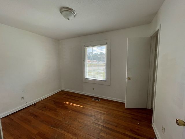 1859 Atlantic Avenue, Orangeburg, SC 29115