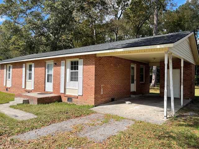1859 Atlantic Avenue, Orangeburg, SC 29115