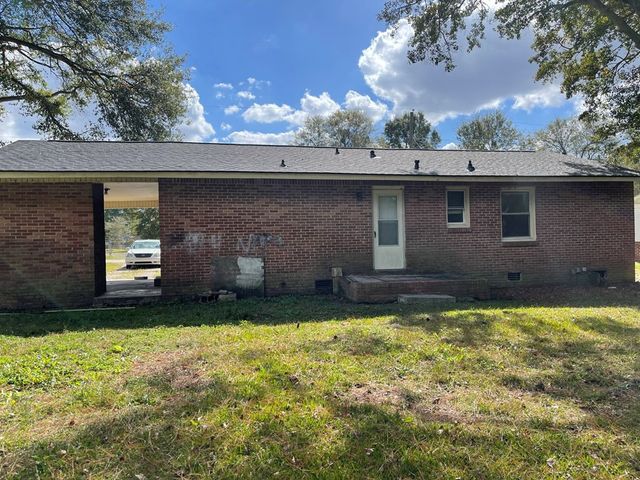 1859 Atlantic Avenue, Orangeburg, SC 29115
