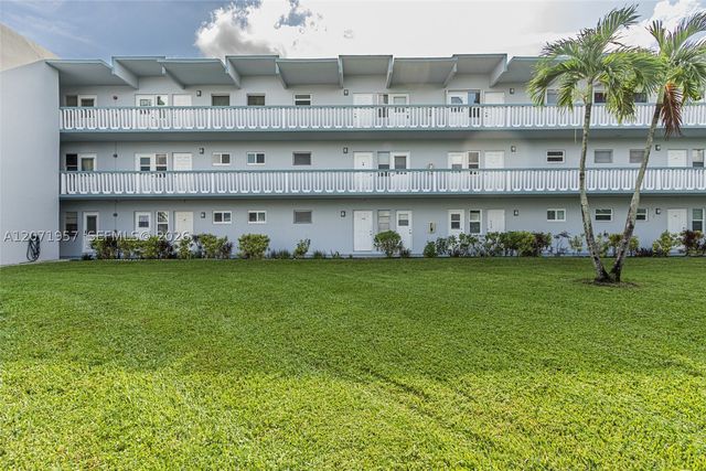 2223 Park Ln 314, Hollywood, FL 33021