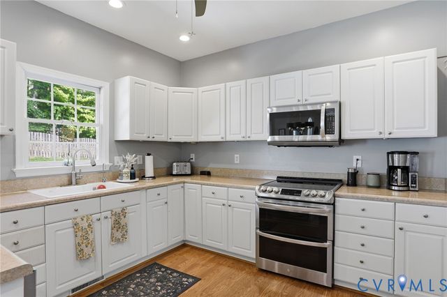 2524 Trefoil Way, Richmond, VA 23235