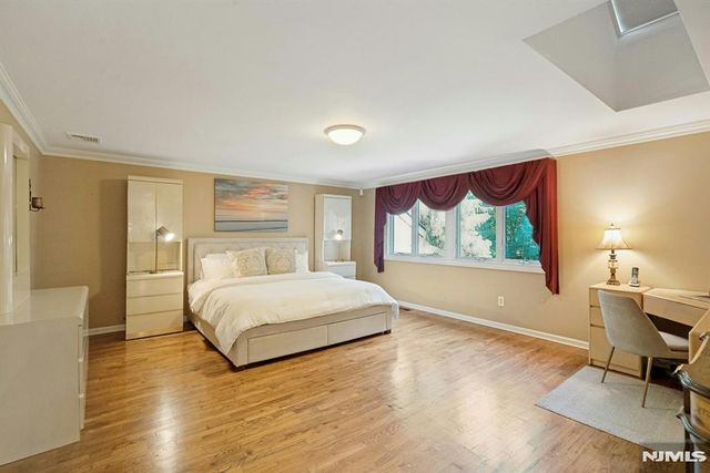 111 Storms Drive, Mahwah, NJ 07430