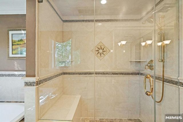 111 Storms Drive, Mahwah, NJ 07430