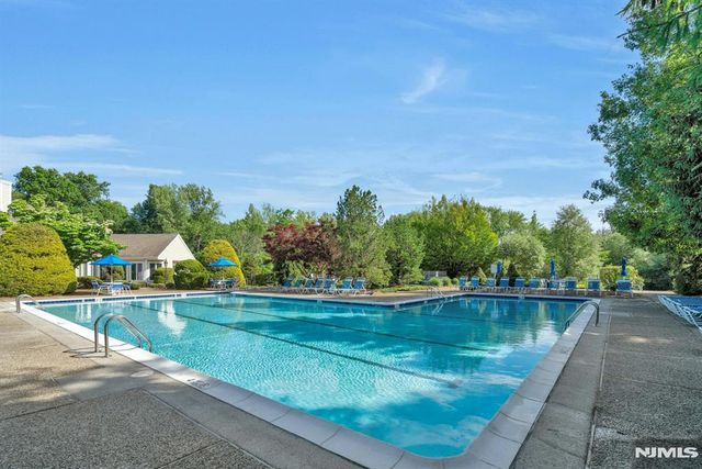 111 Storms Drive, Mahwah, NJ 07430