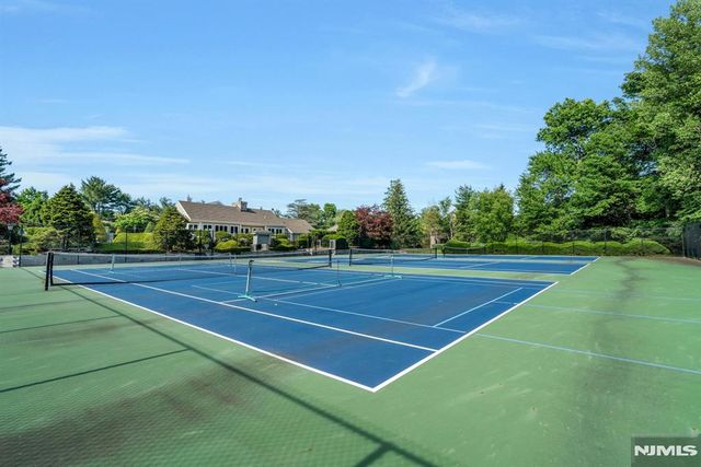 111 Storms Drive, Mahwah, NJ 07430