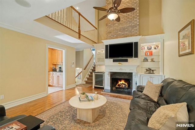 111 Storms Drive, Mahwah, NJ 07430