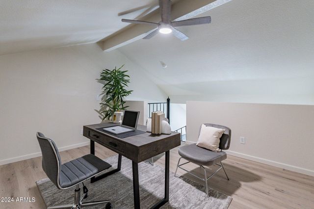 4901 S CALLE LOS CERROS Drive 237, Tempe, AZ 85282