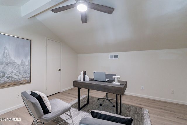 4901 S CALLE LOS CERROS Drive 237, Tempe, AZ 85282