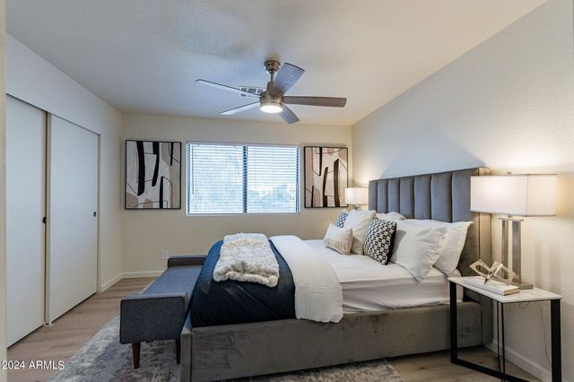 4901 S CALLE LOS CERROS Drive 237, Tempe, AZ 85282