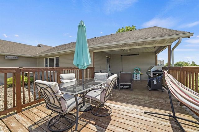 13072 W Woodworth Drive, Evansville, WI 53536