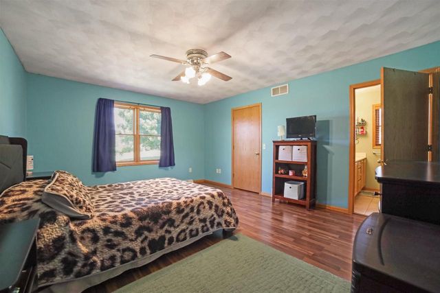 13072 W Woodworth Drive, Evansville, WI 53536