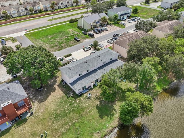 210 MAJORS LANE B, Kissimmee, FL 34743
