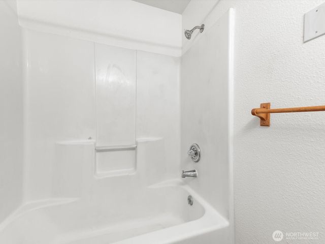 7426 7428 63rd Street Ct W, University Place, WA 98467