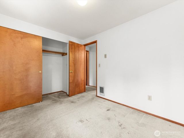 7426 7428 63rd Street Ct W, University Place, WA 98467