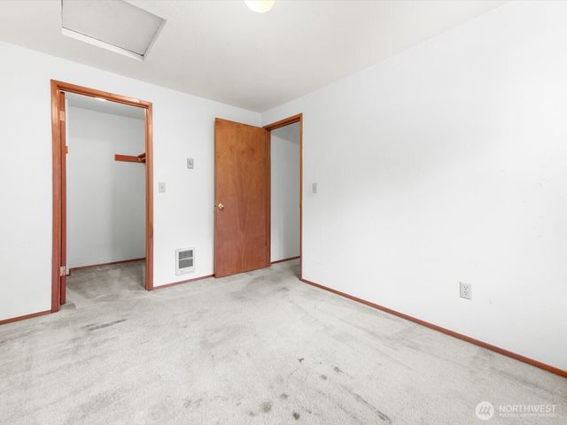 7426 7428 63rd Street Ct W, University Place, WA 98467