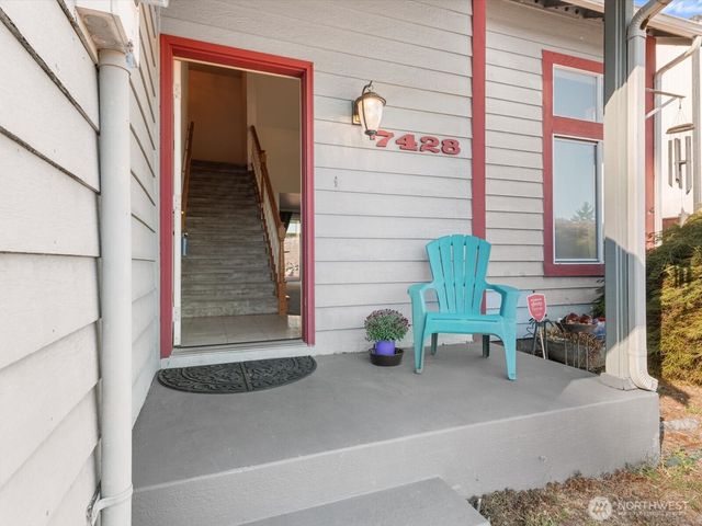 7426 7428 63rd Street Ct W, University Place, WA 98467
