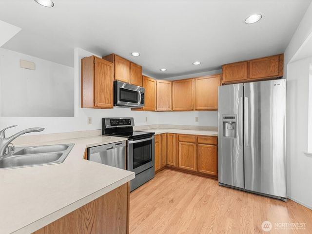 7426 7428 63rd Street Ct W, University Place, WA 98467