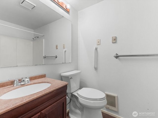7426 7428 63rd Street Ct W, University Place, WA 98467