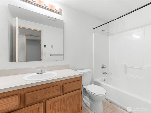7426 7428 63rd Street Ct W, University Place, WA 98467
