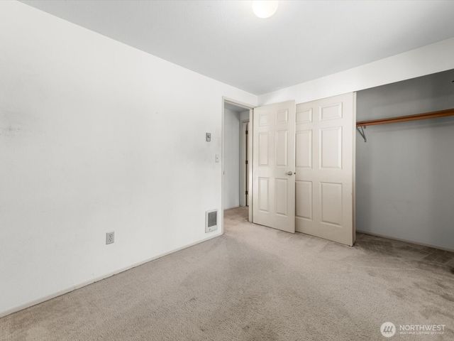 7426 7428 63rd Street Ct W, University Place, WA 98467