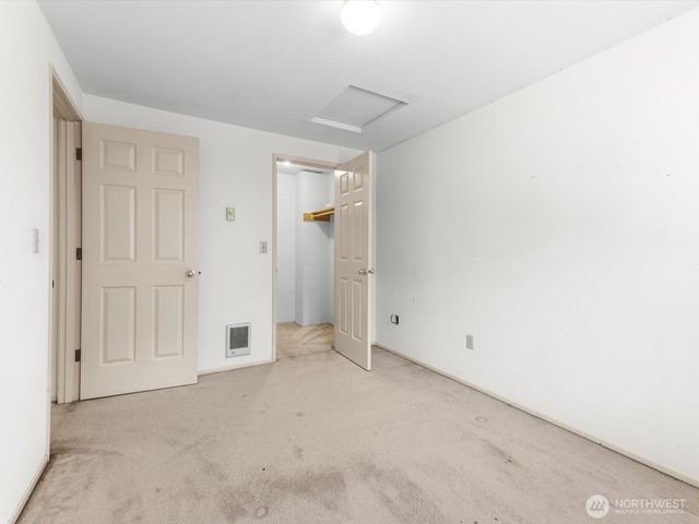 7426 7428 63rd Street Ct W, University Place, WA 98467