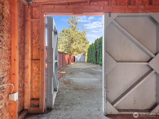7426 7428 63rd Street Ct W, University Place, WA 98467