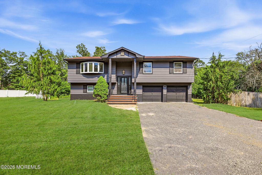 295 Fort Plains Road, Howell, NJ 07731